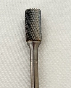 ROTERANDE FIL CYLINDRISK
