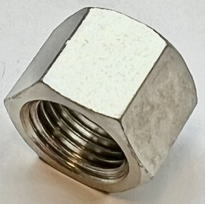 ÖVERFALLSMUTTER 1/4 F