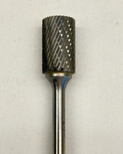 ROTERANDE FIL CYLINDRISK